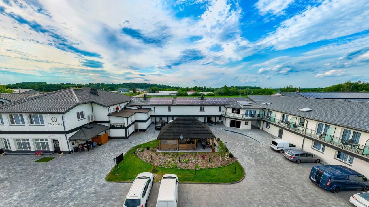 Hotel Coloseum Jarosław Eksteriør billede