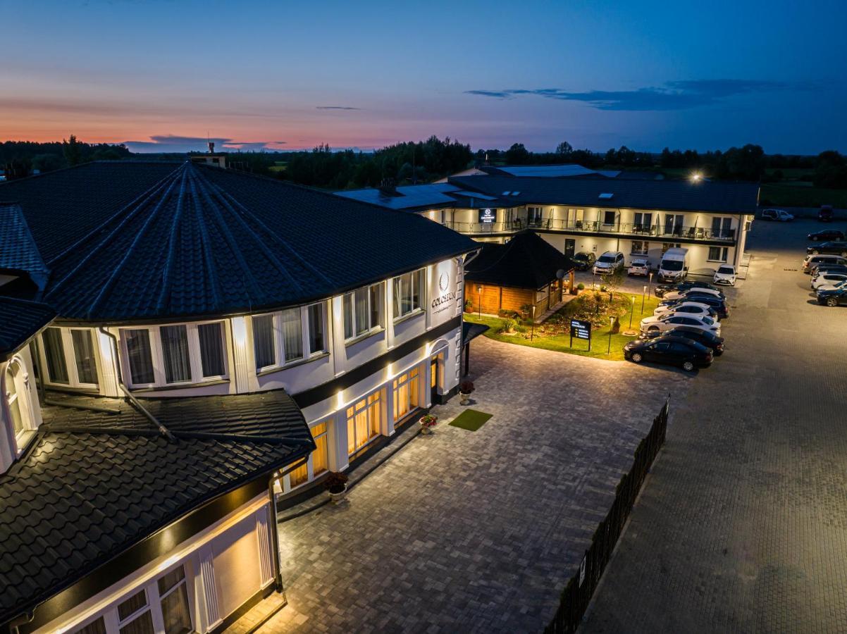 Hotel Coloseum Jarosław Eksteriør billede