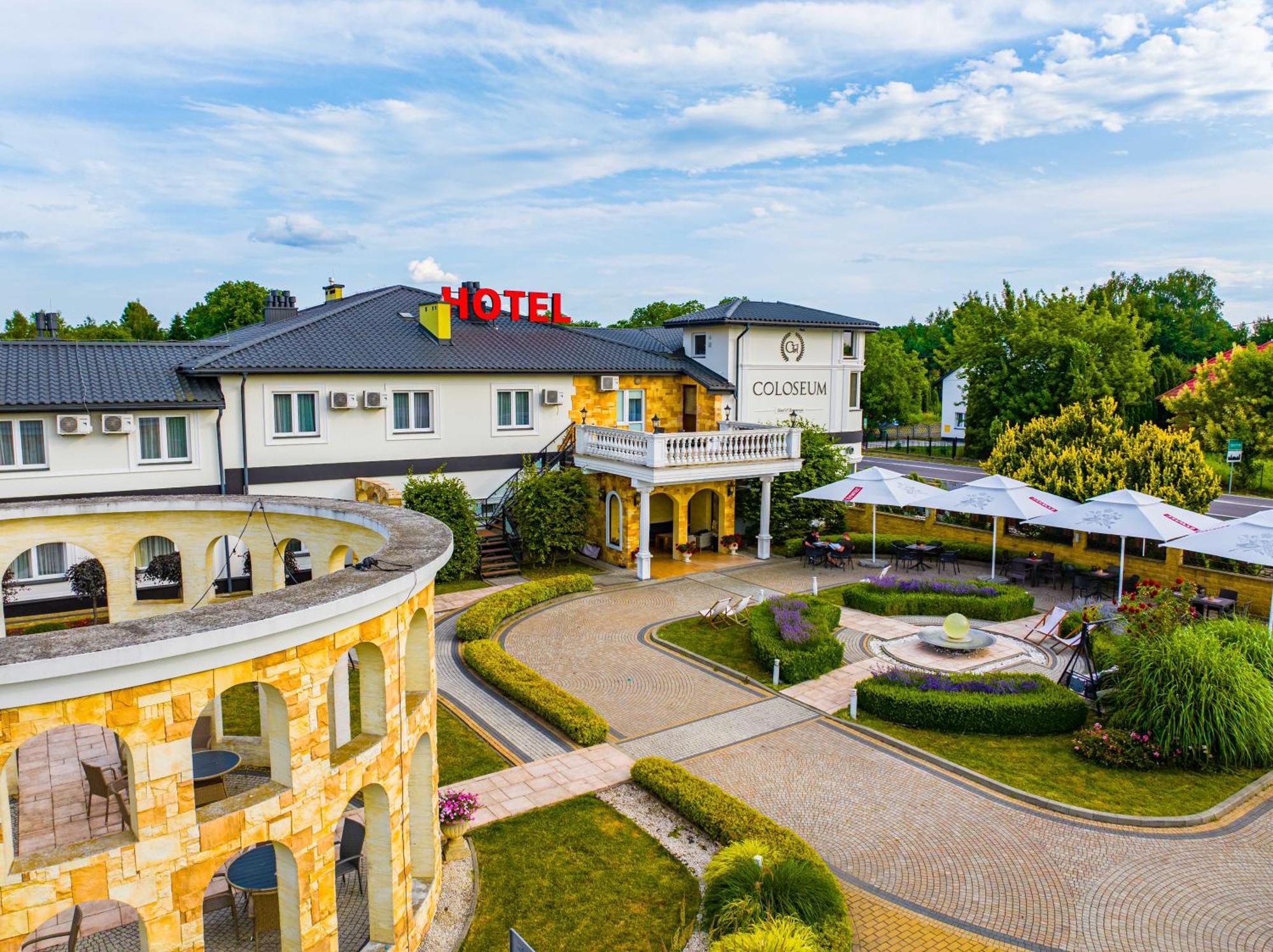 Hotel Coloseum Jarosław Eksteriør billede