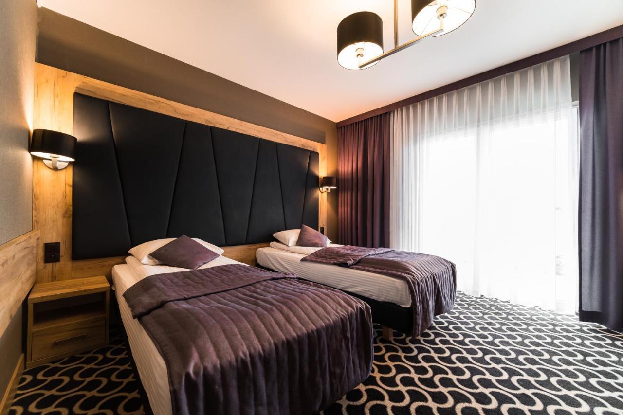 Hotel Coloseum Jarosław Eksteriør billede